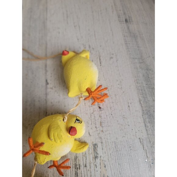 Chicks climbing rope easter ornament unique spring xmas - Picture 2 of 7